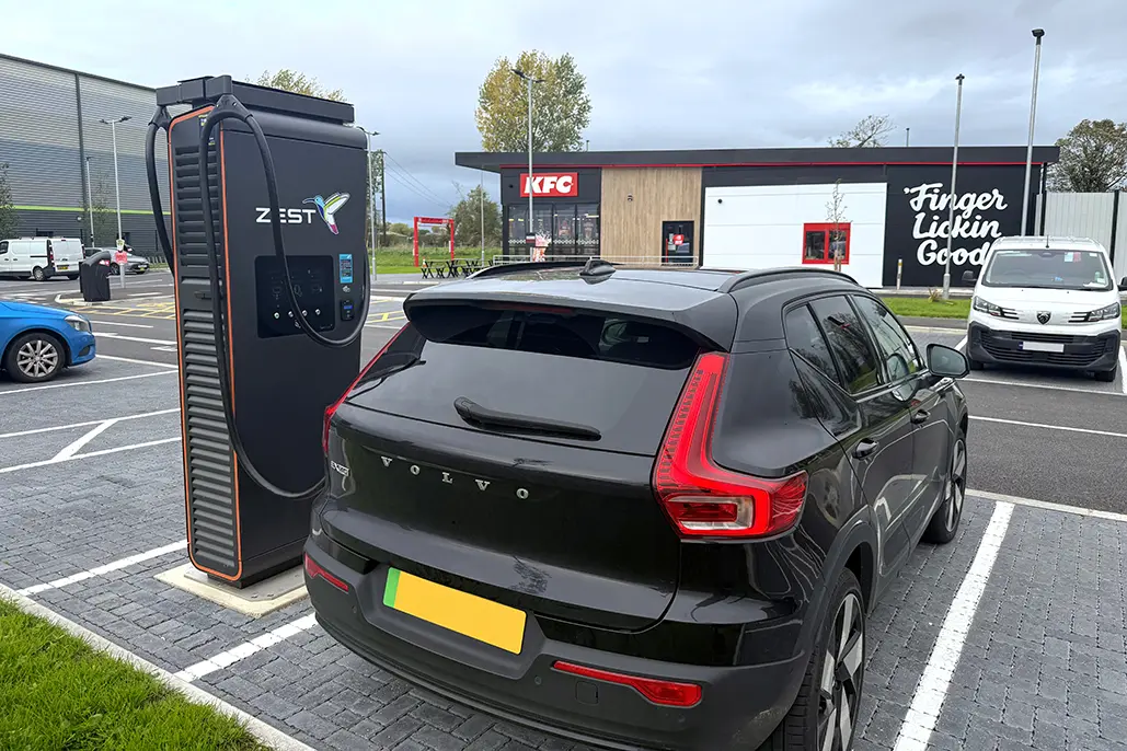 Zest charges up the food and drink experience - eMotorcyclist