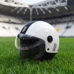 Tucano Urbano: The Black-And-White Helmet: A Symbol Of Belonging Fino Alla Fine